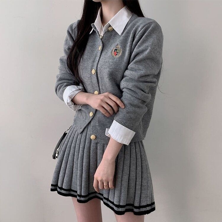【FENDI】FF ロゴ インターシャ ニット ミニ スカート FENDI】FF ロゴ インターシャ ニット ミニ スカート (FENDI