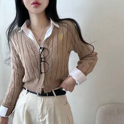 ケーブルクロップVネックニットカーディガン BEIGE