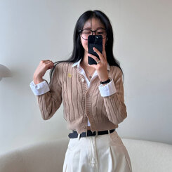 ケーブルクロップVネックニットカーディガン BEIGE