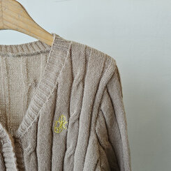 ケーブルクロップVネックニットカーディガン