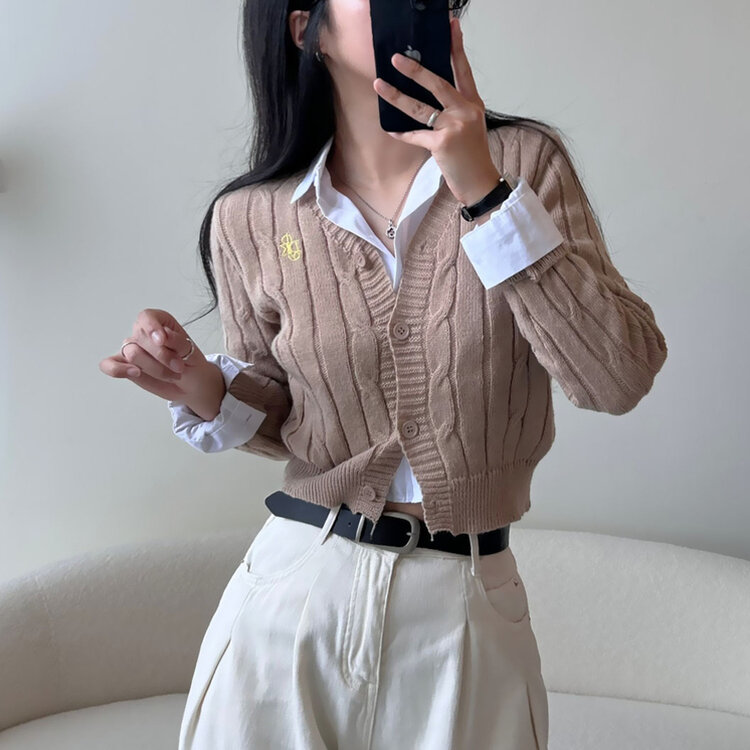 ケーブルクロップVネックニットカーディガン BEIGE