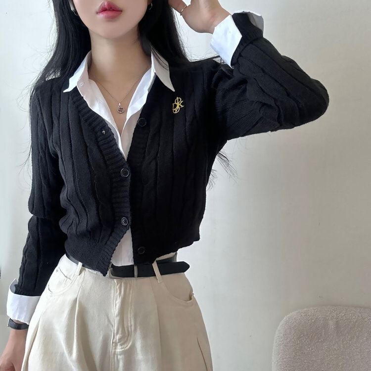 ケーブルクロップVネックニットカーディガン BLACK