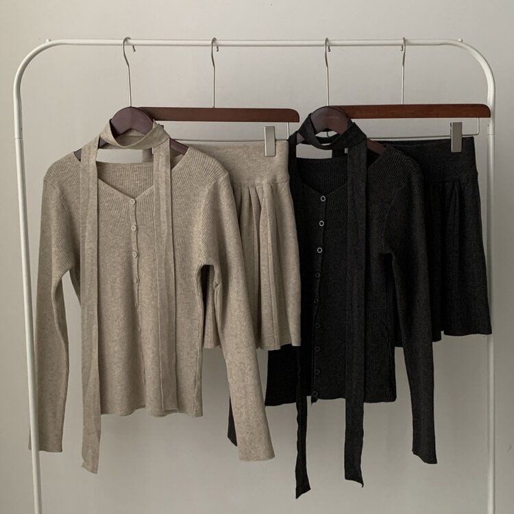 ホワイトプリーツカーディガンセット SET】プリーツスカート ニットカーディガン｜ツーピース｜韓国