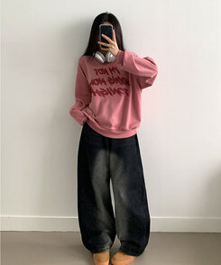 レタリングプリントオーバーフィット長袖トレーナー INDIE PINK