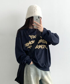 レタリングプリントオーバーフィット長袖トレーナー NAVY