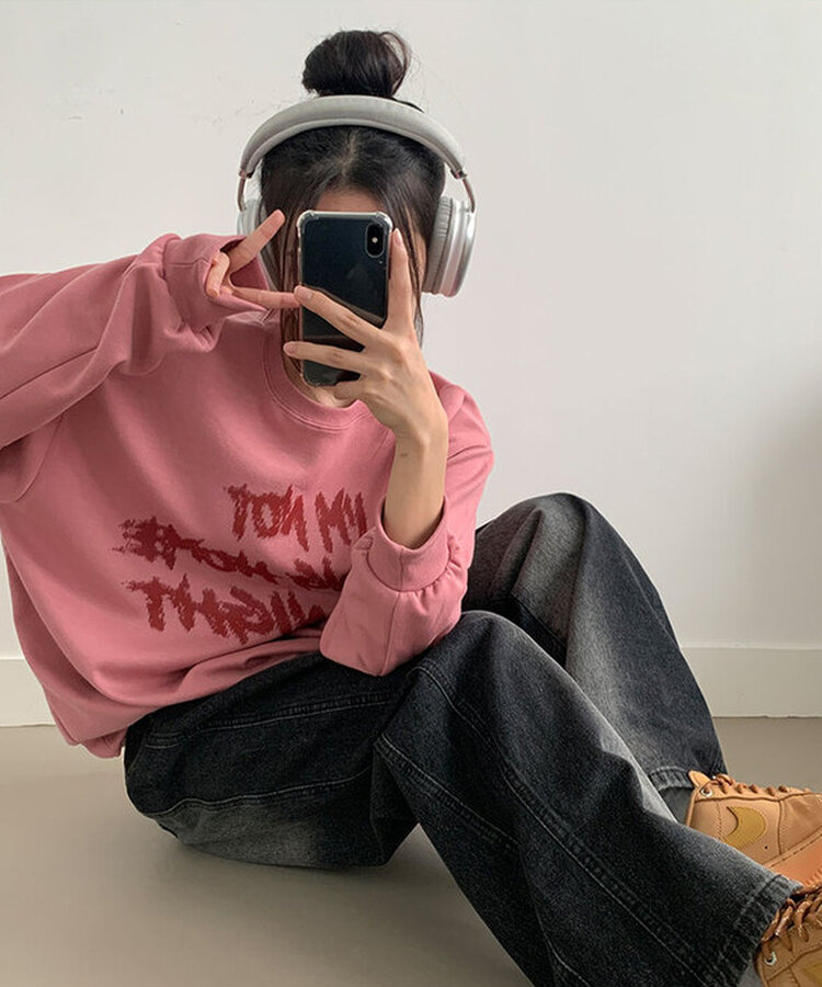 レタリングプリントオーバーフィット長袖トレーナー INDIE PINK