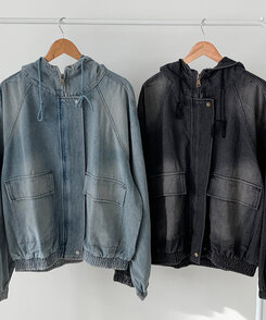 オーバーフィットデニムジャンパー