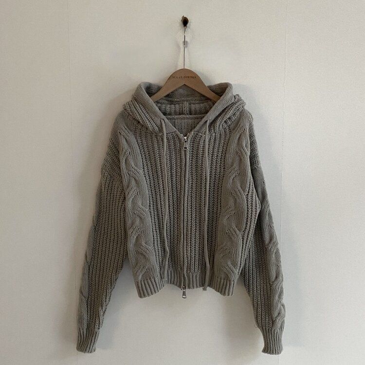 2WAYケーブルフードニットジップアップ