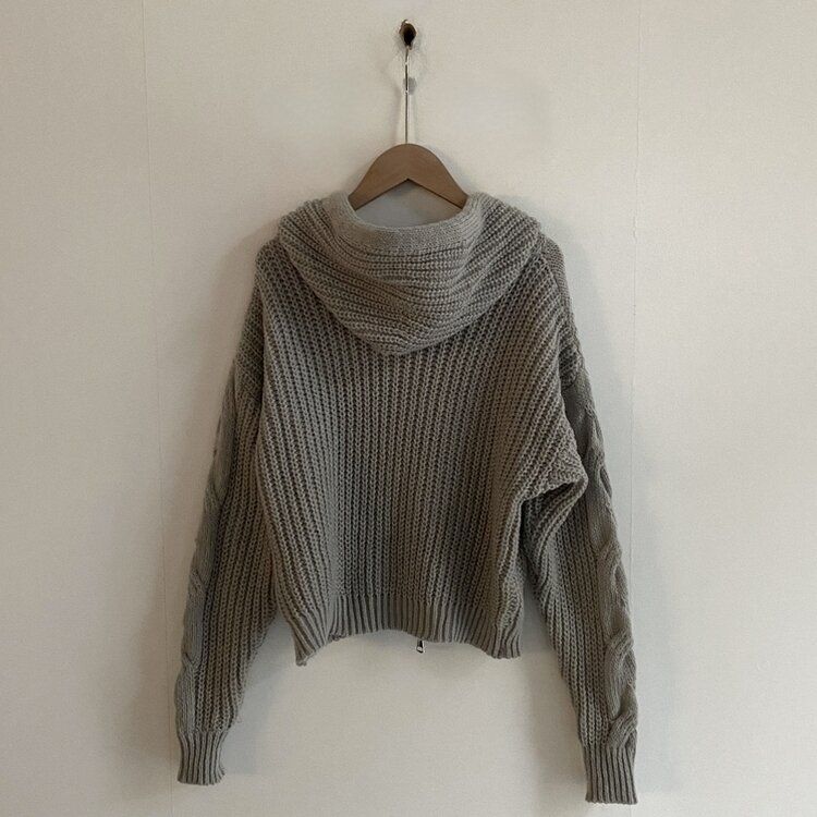 2WAYケーブルフードニットジップアップ