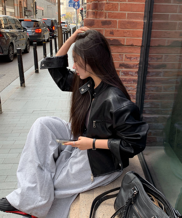 クロップルーズフィットジャケット BLACK LEATHER