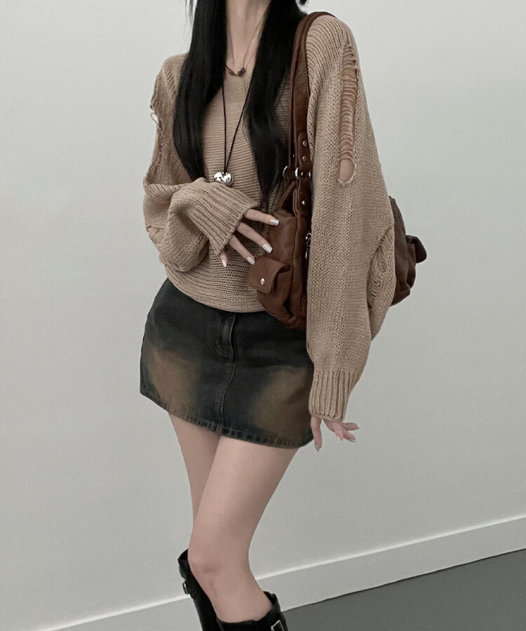 메르데미지헤짐크롭긴팔니트 코코아