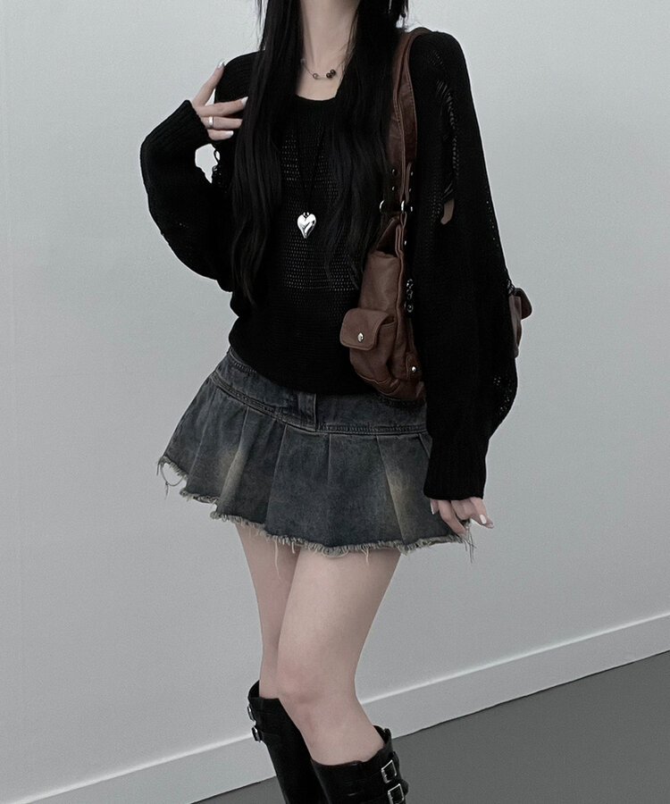 메르데미지헤짐크롭긴팔니트 블랙