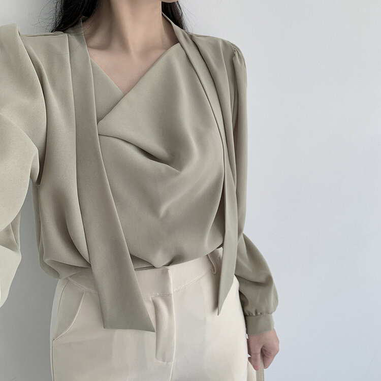 ドレープタイ長袖ブラウス KHAKI