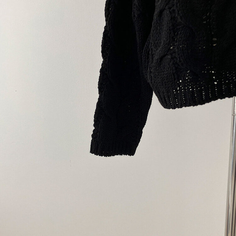 휴이 보트넥 리본 꽈배기 어깨 트임 오프숄더 루즈핏 니트