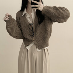 고퀄 아방핏 브이넥 하찌 크롭 벌룬 니트가디건 우드