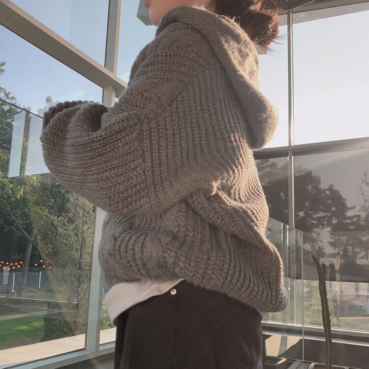 폭닥하게 감싸주는 벌룬 꽈배기 후드 니트 집업 7color 그레이