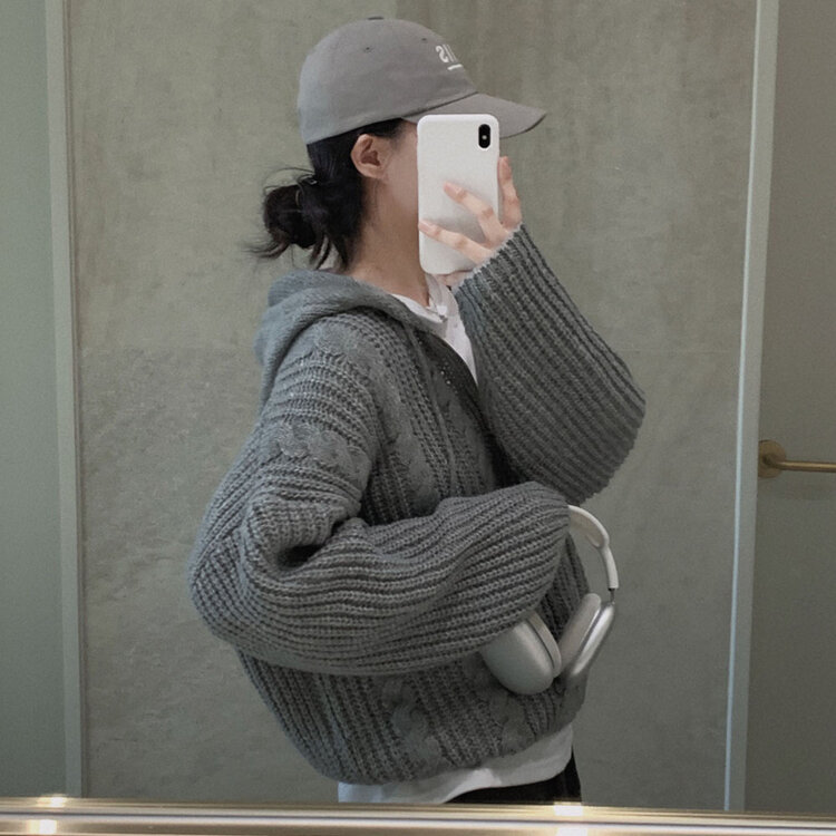 폭닥하게 감싸주는 벌룬 꽈배기 후드 니트 집업 7color 그레이