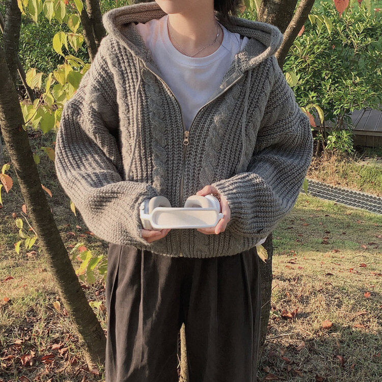 폭닥하게 감싸주는 벌룬 꽈배기 후드 니트 집업 7color 그레이