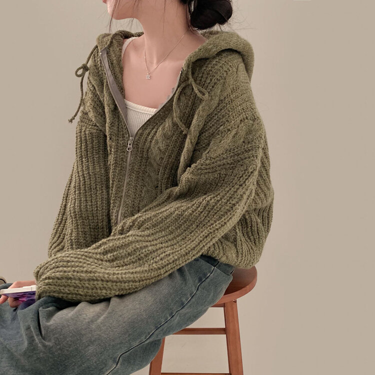 폭닥하게 감싸주는 벌룬 꽈배기 후드 니트 집업 7color 카키