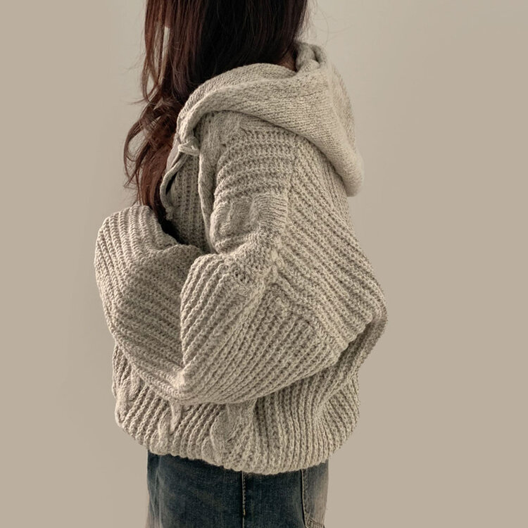 폭닥하게 감싸주는 벌룬 꽈배기 후드 니트 집업 7color 카키베이지