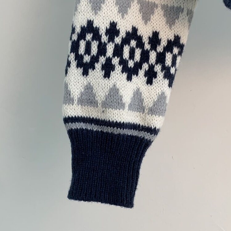 11할인 바잉 루즈핏 노르딕 배색 카라 투웨이 니트 집업