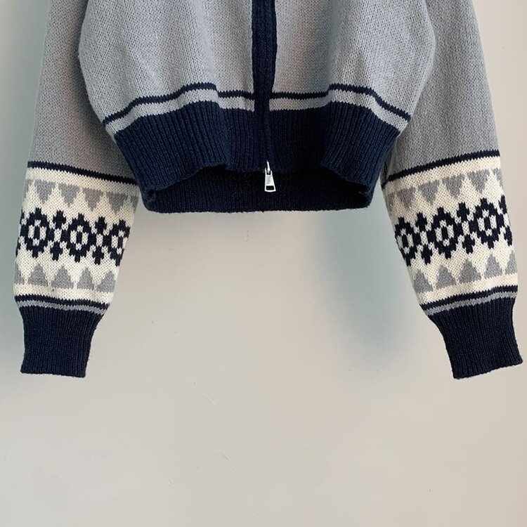 11할인 바잉 루즈핏 노르딕 배색 카라 투웨이 니트 집업