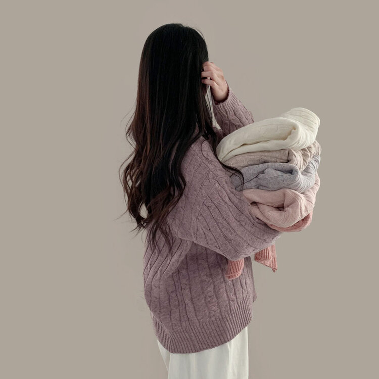 몽글몽글한 색감 꽈배기 브이넥 루즈핏 니트 10color 퍼플