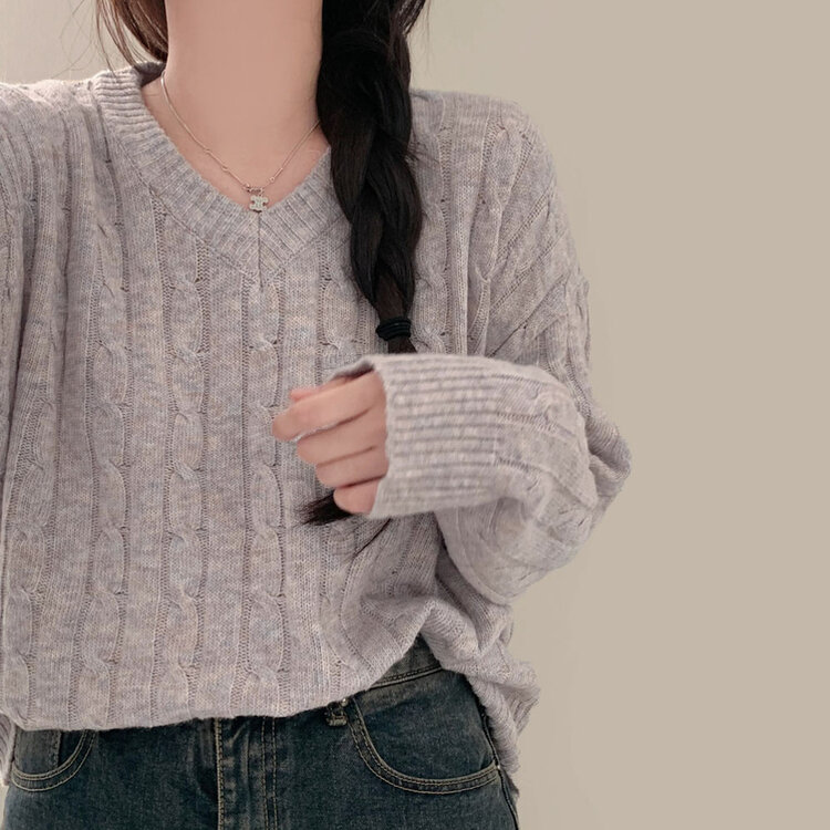 몽글몽글한 색감 꽈배기 브이넥 루즈핏 니트 10color 스킨베리