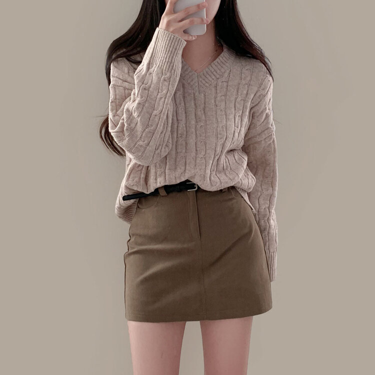 몽글몽글한 색감 꽈배기 브이넥 루즈핏 니트 10color 오트밀