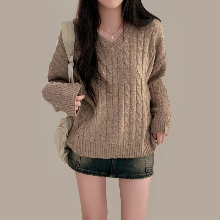 몽글몽글한 색감 꽈배기 브이넥 루즈핏 니트 10color 진베이지