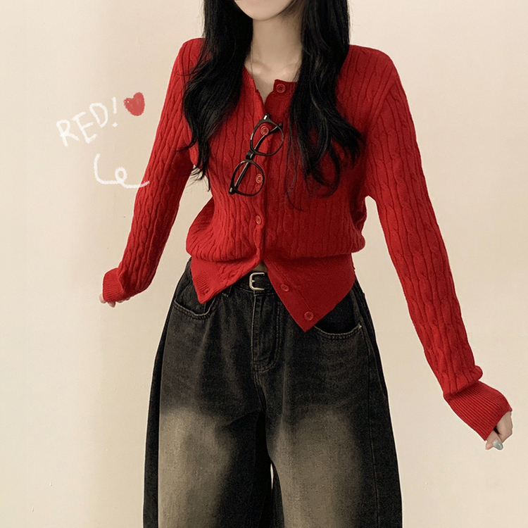 꽈배기 라운드 케이블 기본 세미크롭 긴팔 겨울가디건 레드