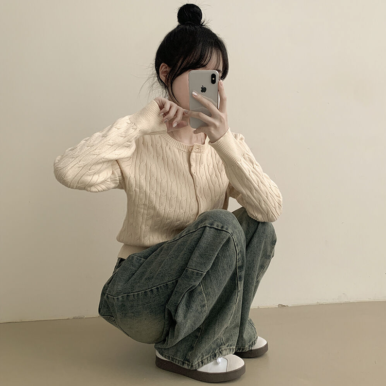 꽈배기 라운드 케이블 기본 세미크롭 긴팔 겨울가디건 아이보리