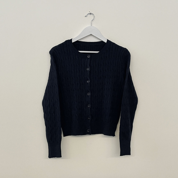 꽈배기 라운드 케이블 기본 세미크롭 긴팔 겨울가디건