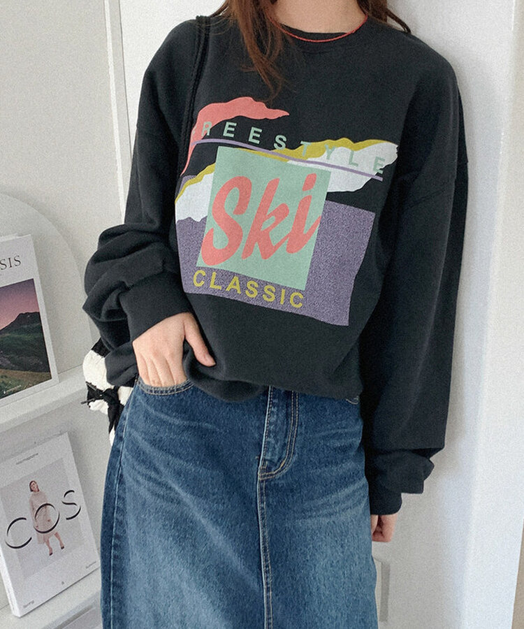 プリントオーバーサイズスウェット BLACK