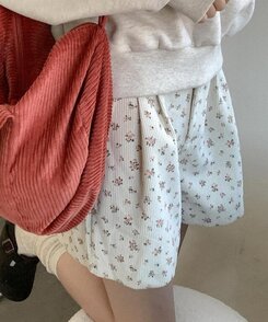 ショートパンツ ランプフラワーコーデュロイハーフパンツ IVORY