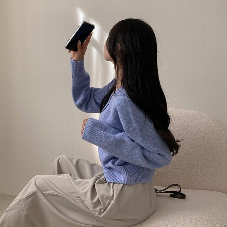 로밴 알파카 울 캐시 라운드 니트 가디건 소라