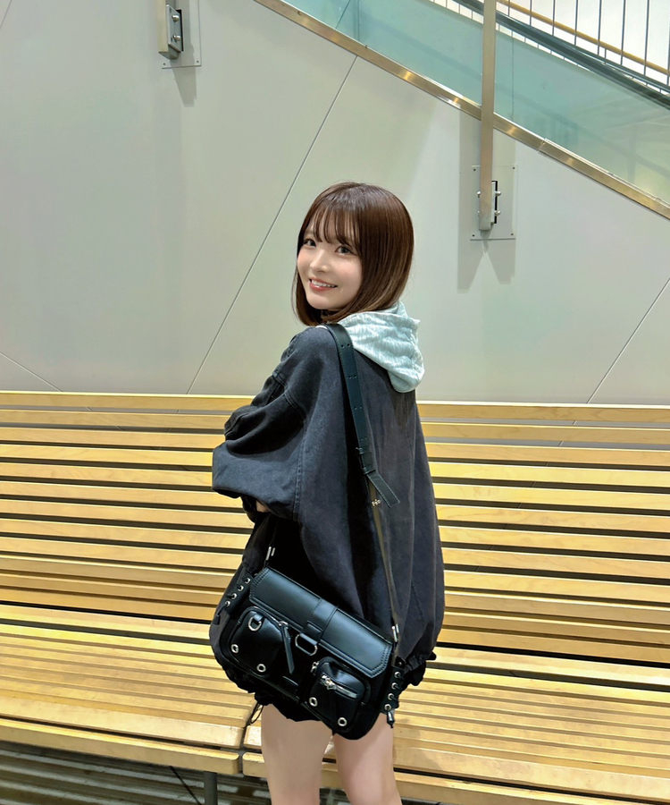 コルセットポケットショルダーバッグ｜バッグ｜韓国ファッション通販 SONA