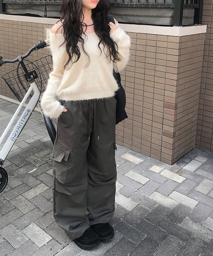 今季♡完売♪アンゴラVネックニット Vネックアンゴラクロップニット｜ニット｜韓国ファッション通販 SONA