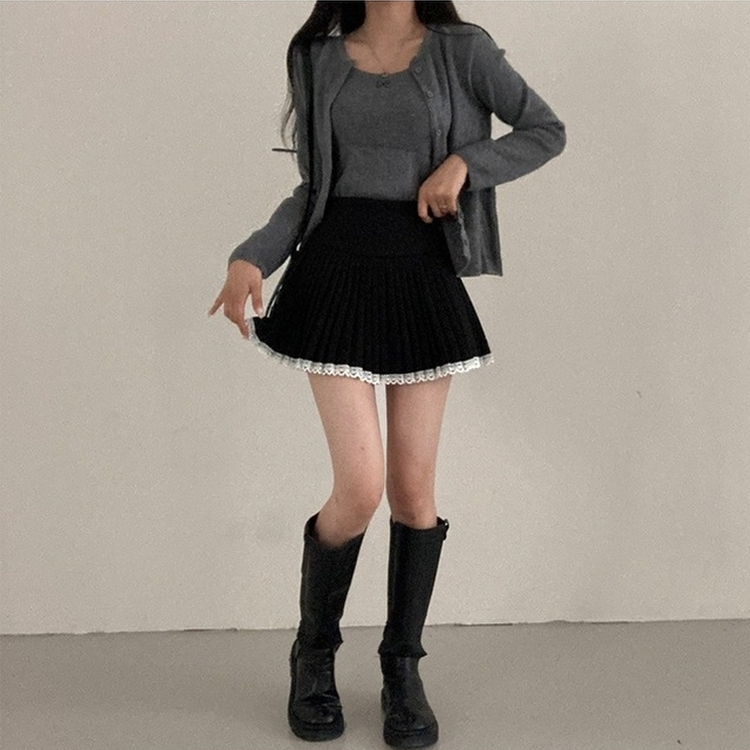 레인 레이스 플리츠 미니 스커트 블랙