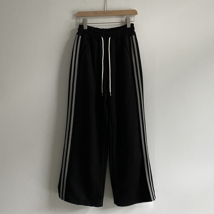 ヌテラバイカラートレーニングジャージラインパンツ