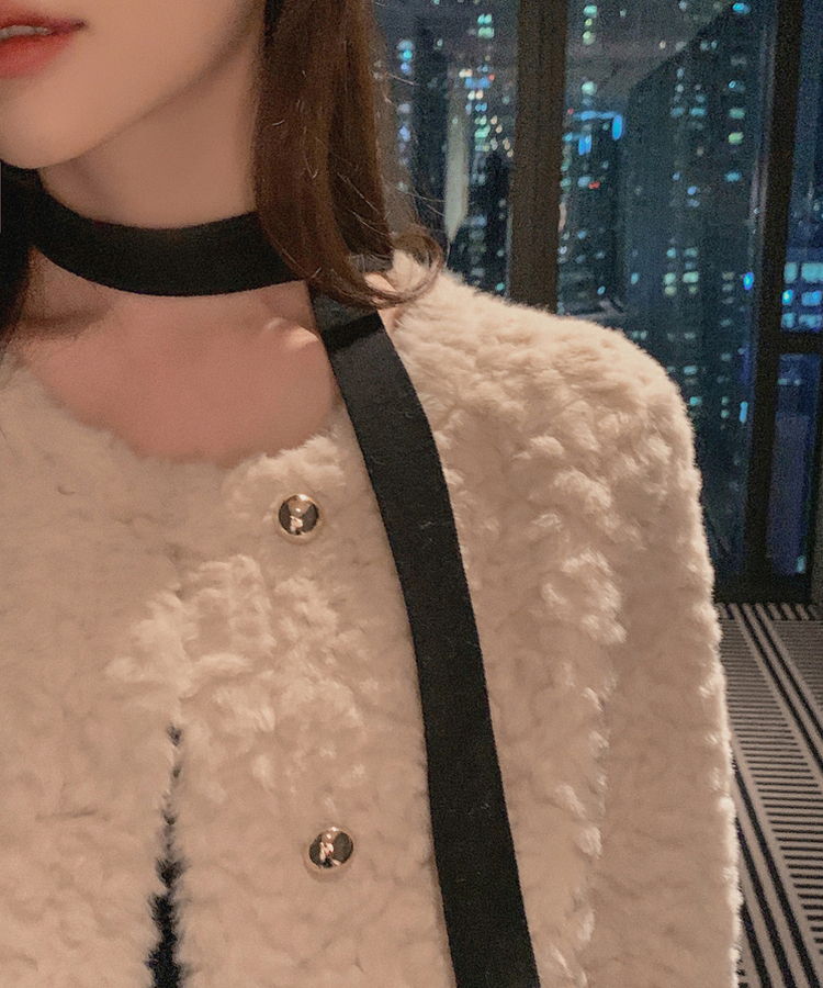 ダブルボタンポケットフェイクファージャケット BEIGE