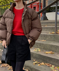 ェスナットピンタック4分丈コーデュロイパンツ BLACK