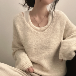 【SET】Vネックルーズフィットニット+キャミソール IVORY