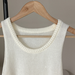 【SET】Vネックルーズフィットニット+キャミソール