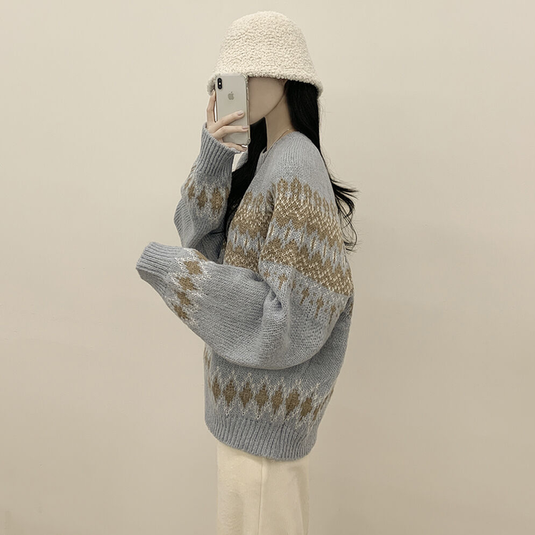 삿포로 노르딕 눈꽃 배색 오버핏 래글런 니트 크리스마스 연말룩