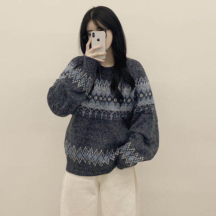 삿포로 노르딕 눈꽃 배색 오버핏 래글런 니트 크리스마스 연말룩