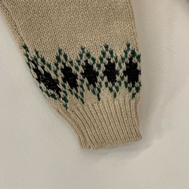 삿포로 노르딕 눈꽃 배색 오버핏 래글런 니트 크리스마스 연말룩