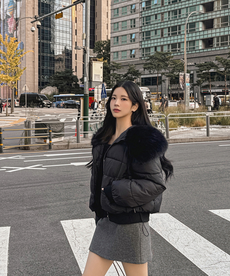 ポケットファスナーフェイクファーショートダウンジャケット｜ダウン