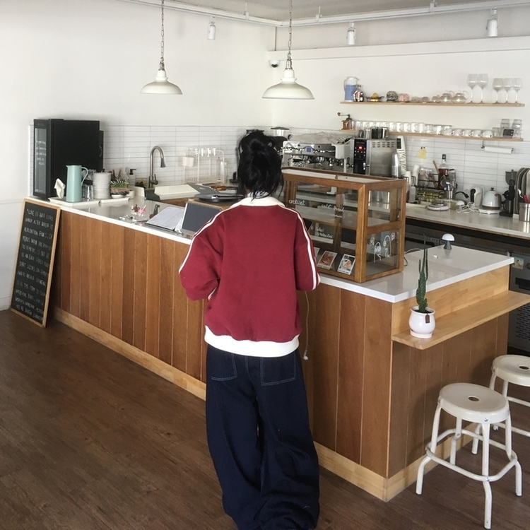 배색니트 풀 블루종 트랙 집업 레드