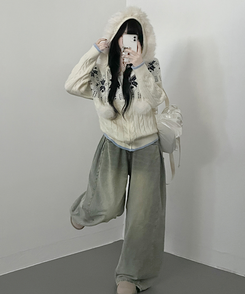 スノーノルディックパターンファーフードニットジップアップ IVORY